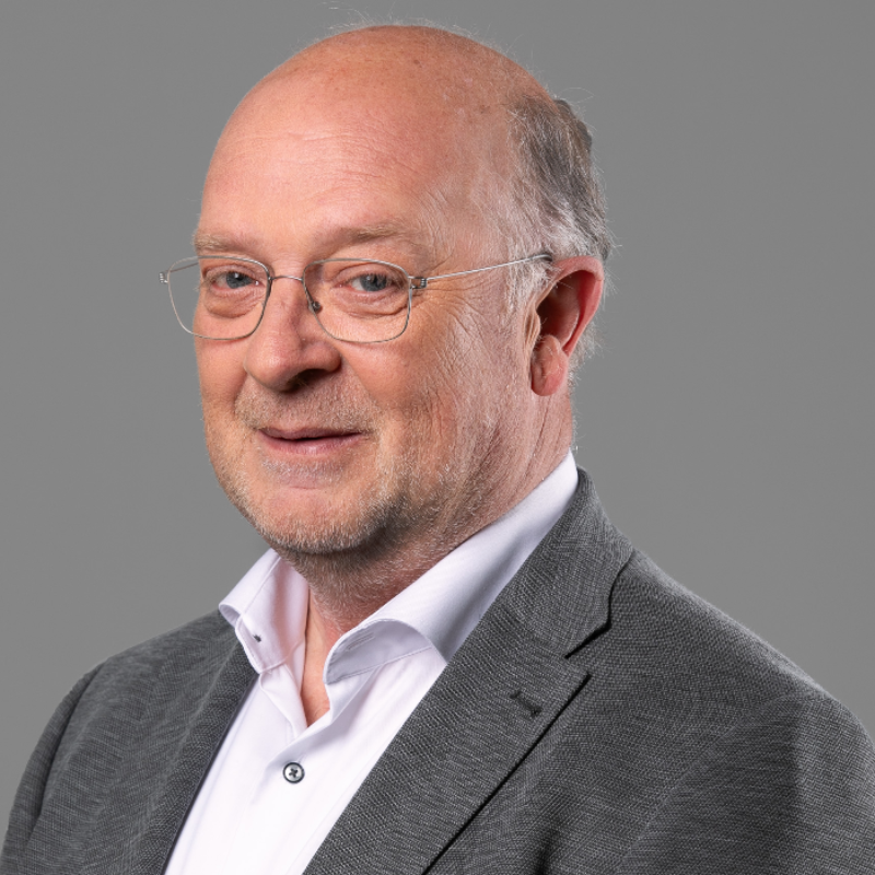  Wolfgang Lftner