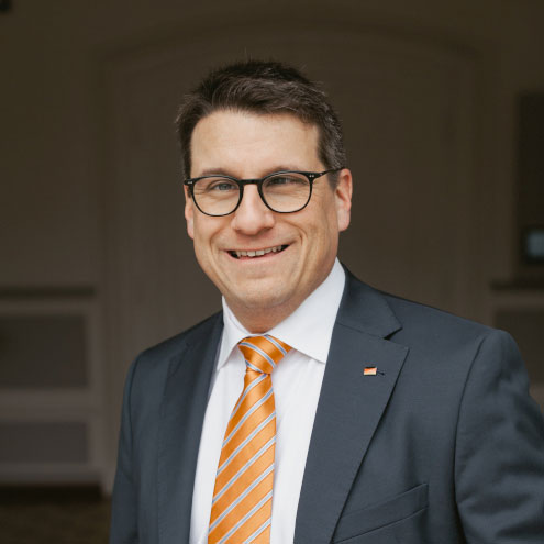 Dr. Oliver Vogt